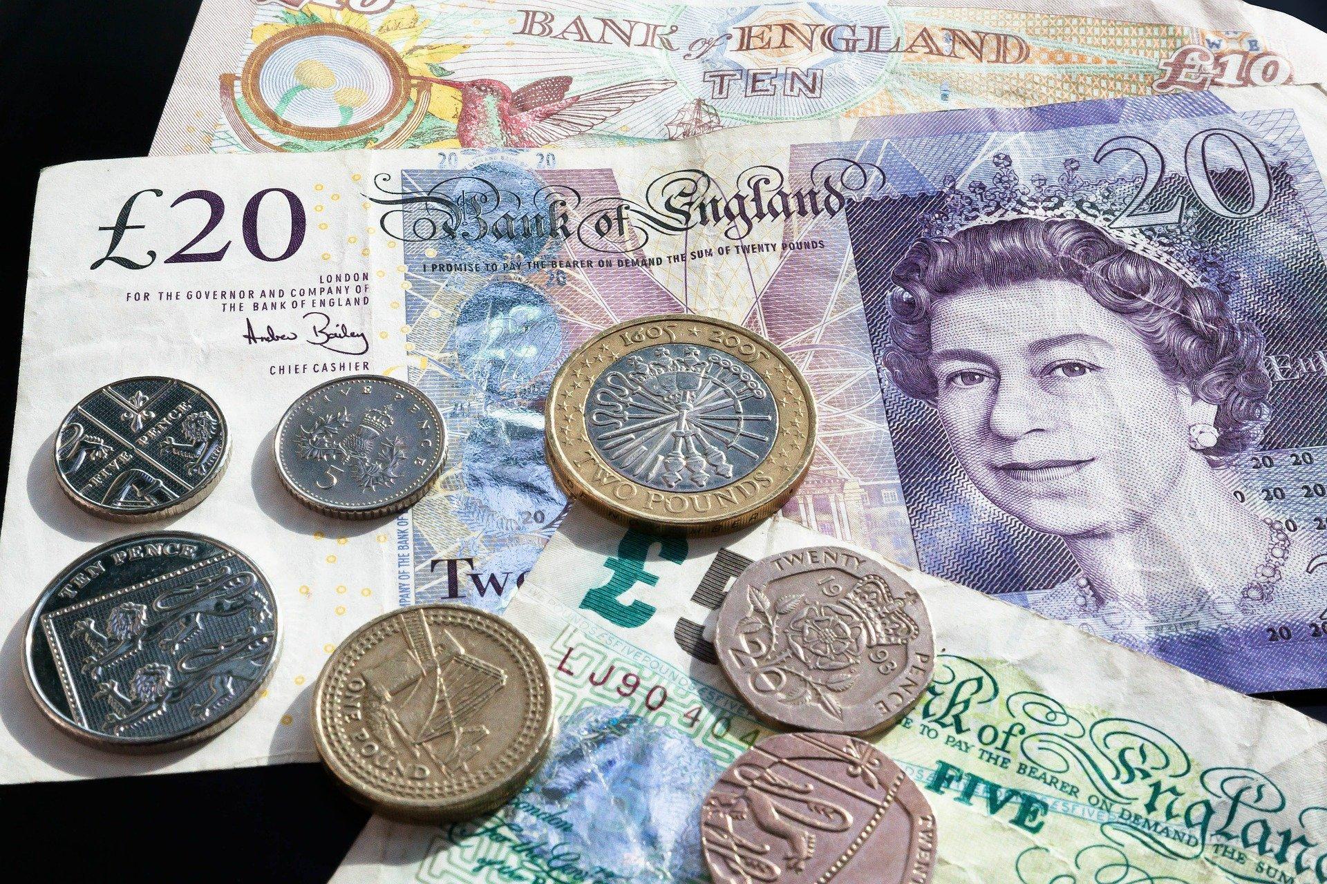 Subprime lender Amigo launches sale process