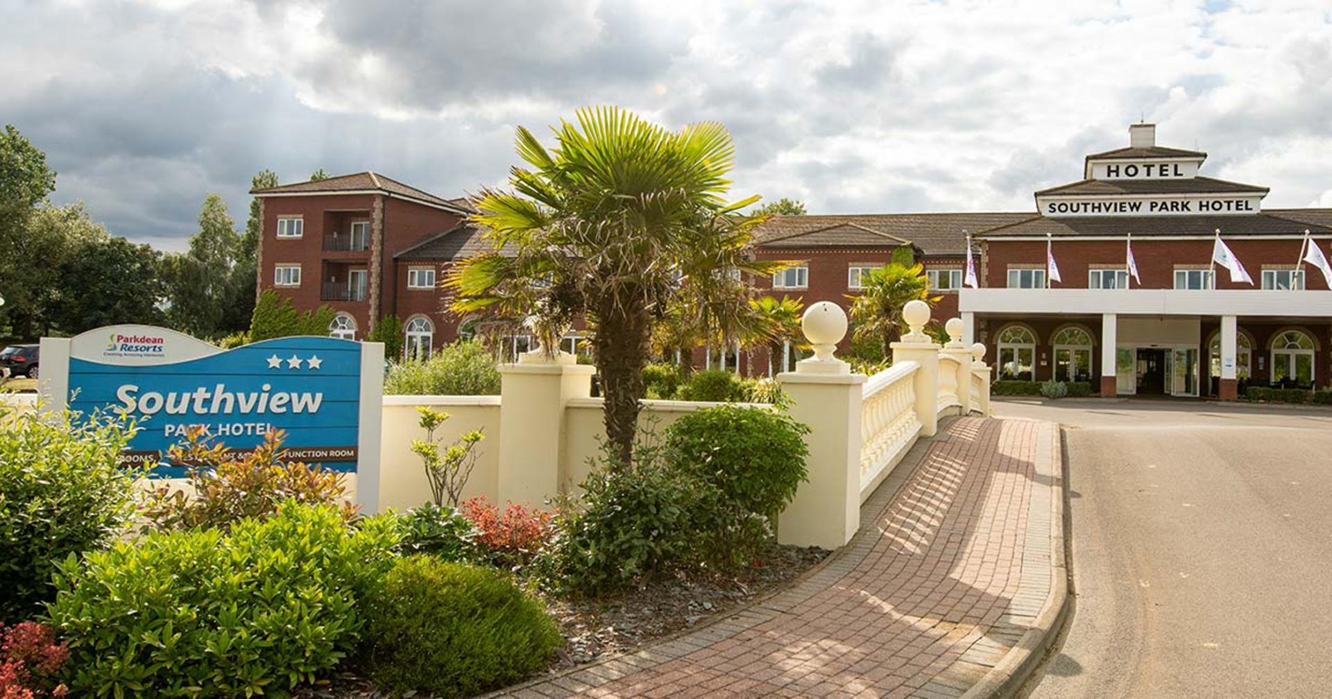 Onex reportedly mulls sale of Parkdean Resorts